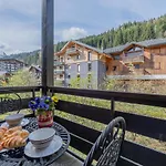 Corniche B21 - Snow And Trek - Daire Morzine